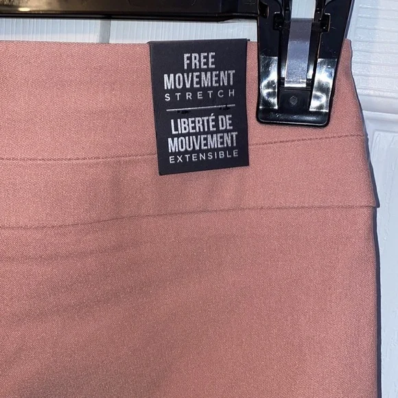 Capris - Picture 3 of 7